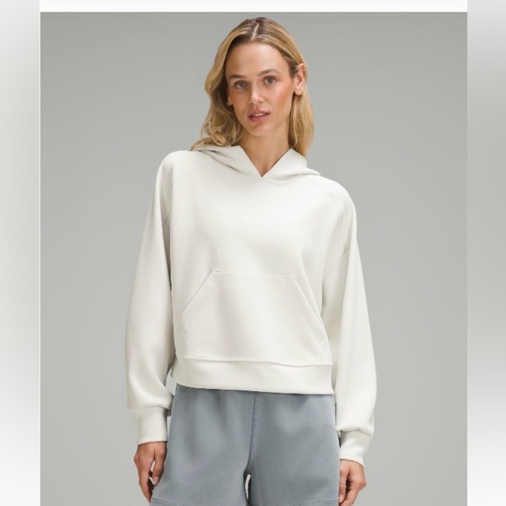 Lululemon Women's Softstream Cream Hoodie - Picture 7 of 7